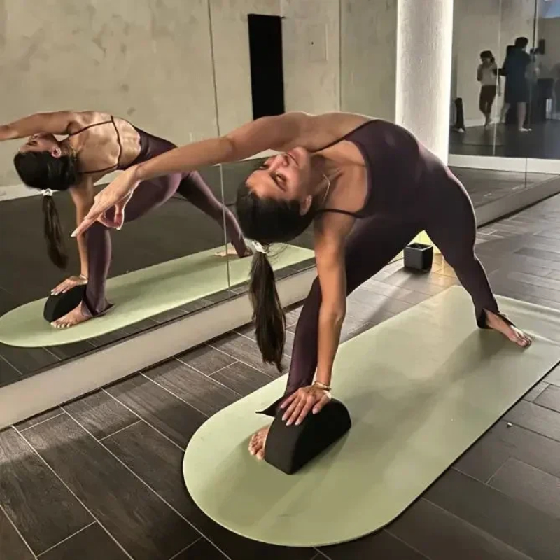 Tappetino Yoga Ovale in Gomma  - Home Gym Yoga Mat recensione e prezzo