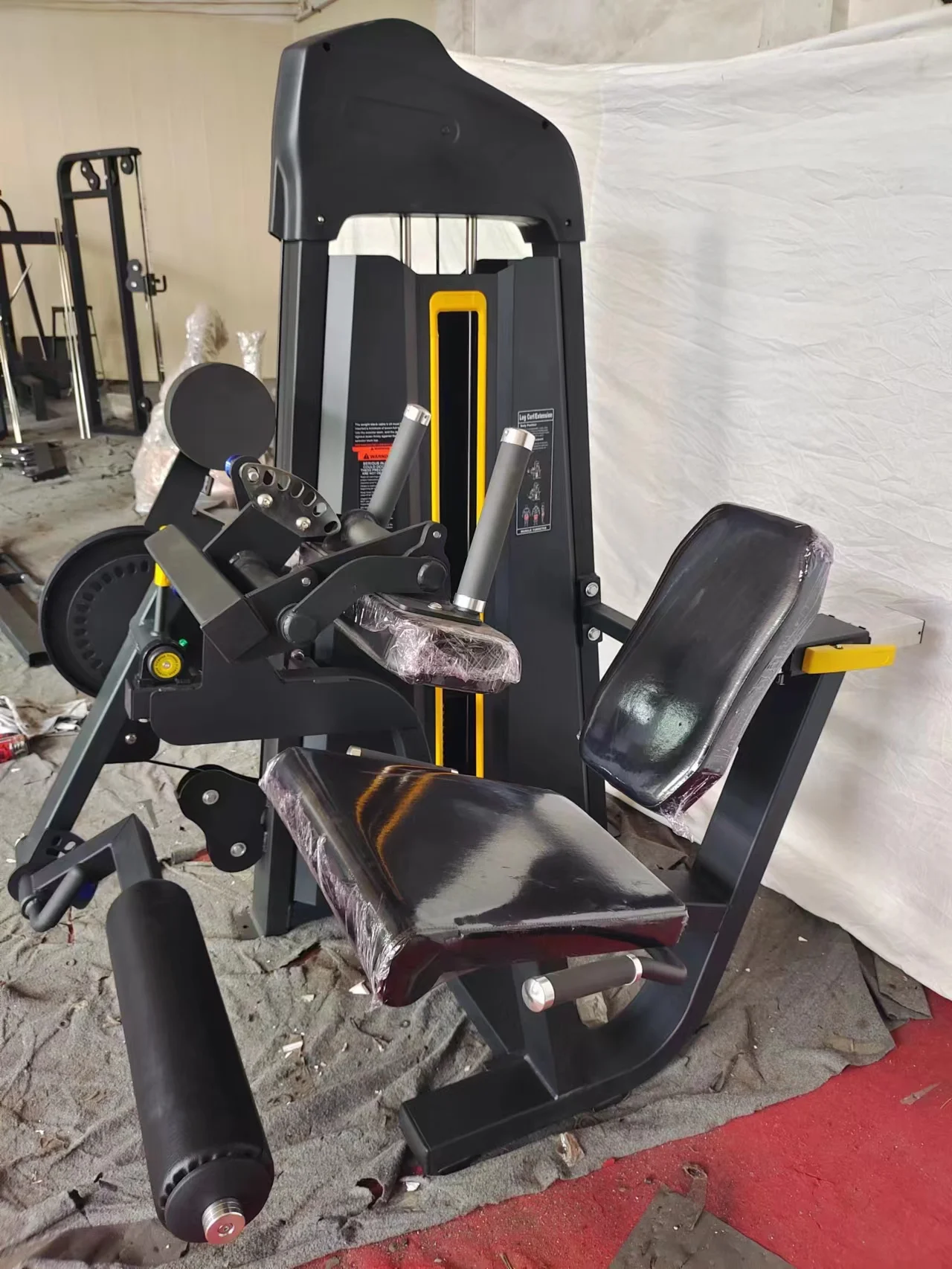 Attrezzatura per il fitness da - Home Gym Leg Extension recensione e prezzo